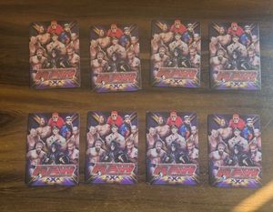 Selling Bunch of 6 raw WWE trading cards