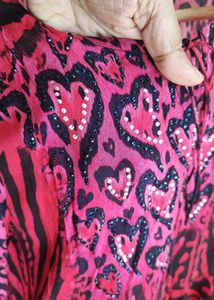 Vibrant Pink &amp; Black Heart Print top