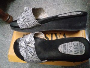 Stylish Women's Slides with Bow Detail