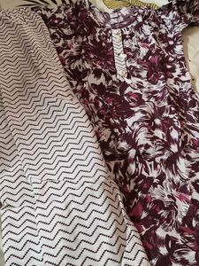 Beautiful Floral Print Kurta Set