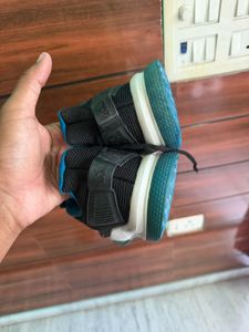 Adidas Bounce Original  Running Shoes