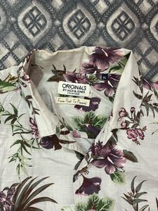 Men's Floral Print Short Sleeve Shirt