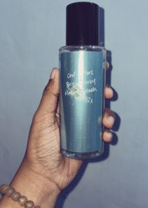 Victoria's Secret Aqua Kiss Fragrance Mist💎🌊🩵