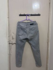 Gray High-Waisted Women Jeans Size 30