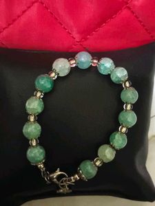 Beautiful agate stone with leaves Bracelet