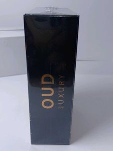 Oscar Forever Oud Luxury Perfume