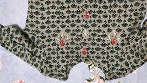 Green Kurta Pant Set