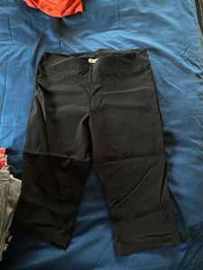 Black Capris