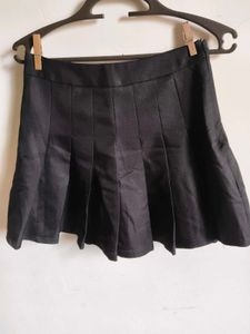 Black Pleated Mini Skirt