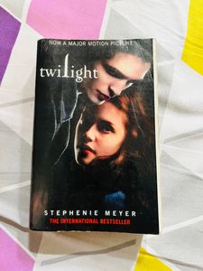 Twilight Novel By Stephenie Meyer