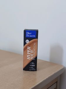 HYPER MATTE FOUNDATION
