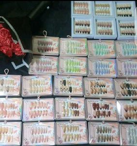 press on nail & bouqutes 350 💅💐