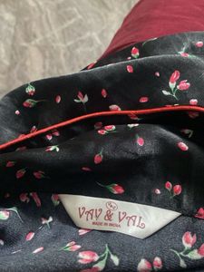 vav n val branded Cute Floral Pajama Set