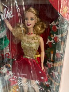 Barbie Special Edition Home for the Holidays Doll