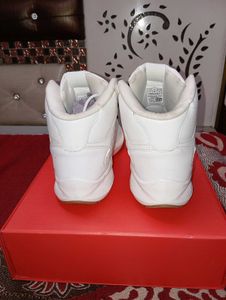 OFF LIMITS White mid-Top Sneakers