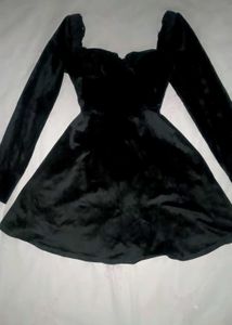 Elegant Black Velvet Dress