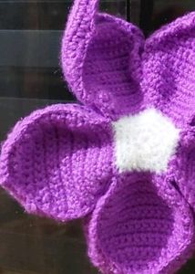 Ladies Sling Bag On Crochet