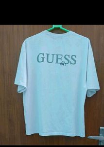 NUMERO UNO + GUESS Tshirt