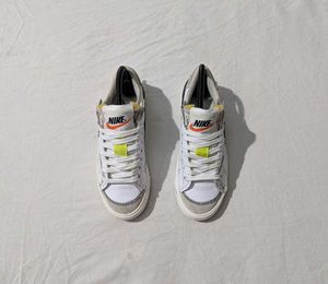 Nike Blazer Low Sneakers