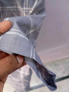 Men's Grey Checkered Casual Shirt
