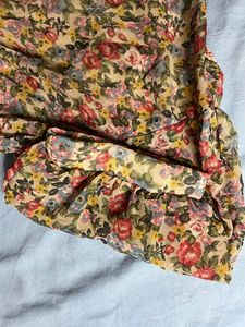 FLORAL FLARED DRESS