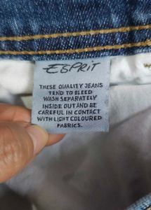 Esprit Women's Medium Wash Denim Capri