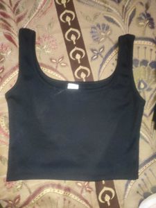 Classic Black Cropped Tank Top