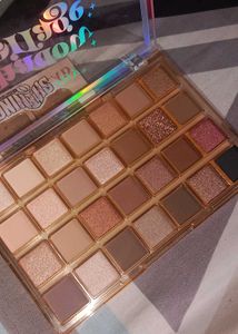 ANYLADY Shadow Collage Eyeshadow Palette