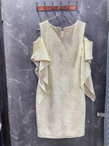 ✨ Golden Whisper Ruffle-Sleeve Shift Dress ✨