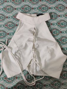 Trendyol White Halter Neck Lace-Up Crop Top