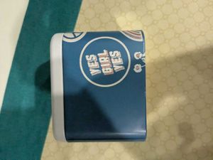 Fossil 'Stay Wild' Tin box