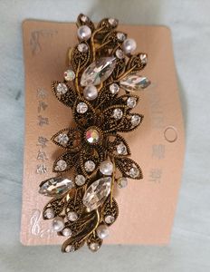 Hair Clip  Womens / Girls