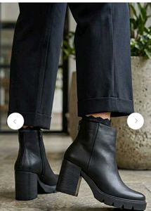 Chic Black Leather Ankle Boots