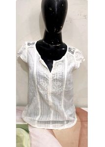 cotton white top for women / Bust 36 / Length 26