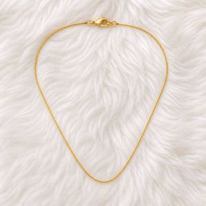Elegant Gold Chain Necklace