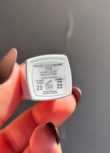 Chanel Coco baume :- Honey bliss