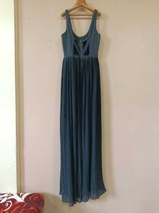 Elegant Pleated Maxi Dress