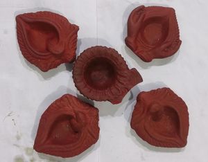 Pack 3  Diya1&amp; 5 Diye &amp; Agarabatt Stand