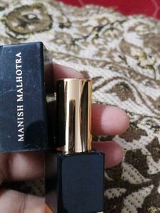Manish Malhotra Lipstick Swatched