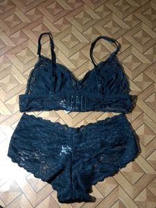 Black Lace Lingerie Set
