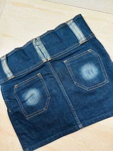 Denim Skirt with Pink Embellishments🎀🌸