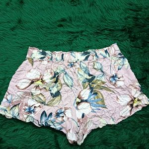 Floral Print🎁🫴🏻 High Waisted Shorts