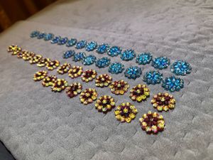 44 Pcs Floral Buttons