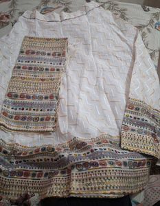 Elegant White lehenga with Dupatta Set