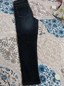 Stylish Dark Wash Jeans