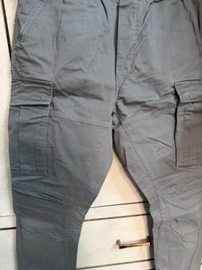 Slim fit cargo jogger’s
