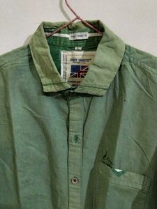Green Short Sleeve Button-Up Shirt