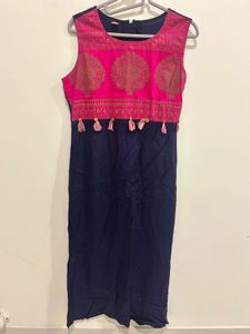 Elegant Navy Blue Kurta with Pink Embellishment