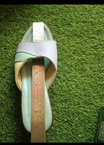 Stylish Color Block Slides
