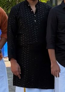Men's Black Embellished Kurta